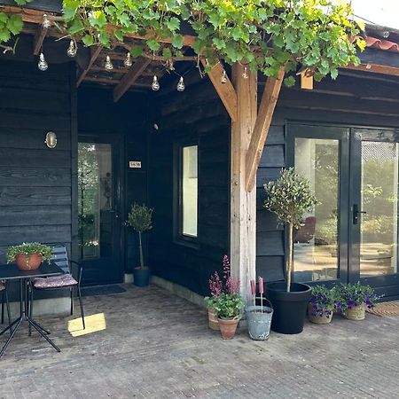 Bedandbreakfastrouveen Eksteriør bilde