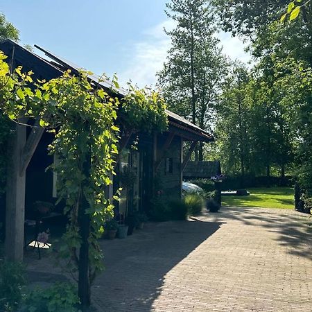 Bedandbreakfastrouveen Eksteriør bilde