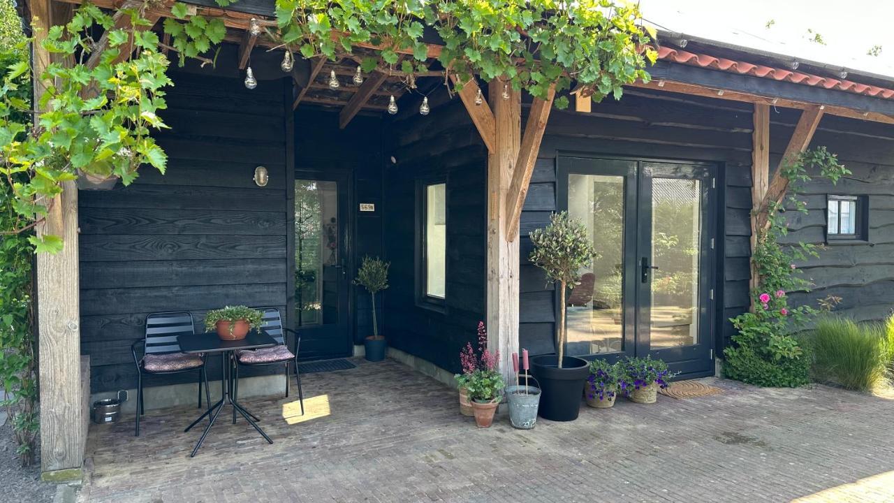 Bedandbreakfastrouveen Eksteriør bilde