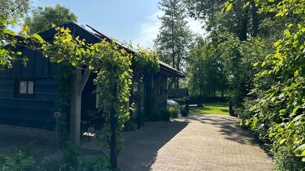 Bedandbreakfastrouveen Eksteriør bilde
